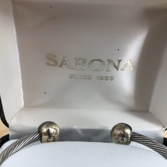 Sabona 70070 Wire Magnetic TwoTone (Silver & Gold tone) Bracelet (unisex) - Picture 4 of 13